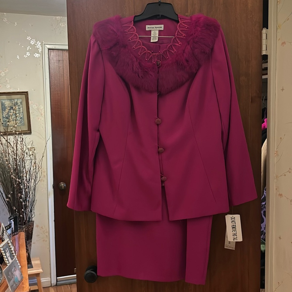 Fushia stunning suit